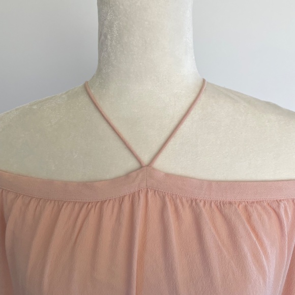 ** SOLD ** Pink Cold Shoulder Crepe Blouse - Size M - Picture 4 of 12